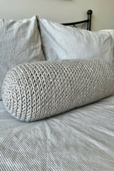 Lowen Pillow (Crochet)