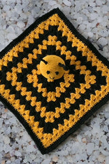 Bee Lovey (Crochet)