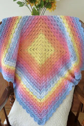 Gentle Rainbow Shells Baby Blanket (Crochet)