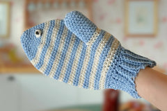 Fish Oven Mitt & Ship's Wheel Potholder/Trivet (Crochet)