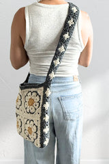 Tigerlily Tote (Crochet)