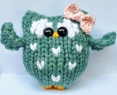 Easy Knitting Pattern for 4 Inch Amigurumi Owl (Knit)