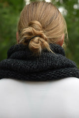 Essential Everyday Cowl (Knit)