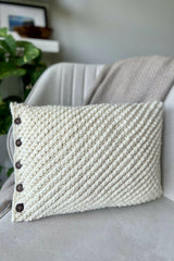 Aubrey Pillow (Crochet)