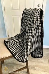 Modern Monochrome Houndstooth Throw (Crochet)