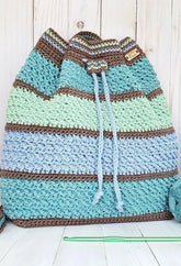 Color Wave Backpack (Crochet)
