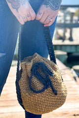 Boardwalk Cinch Tote (Crochet)