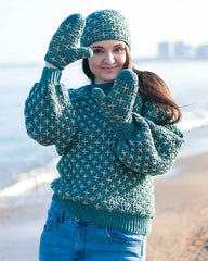 Scorpio Mittens (Crochet)