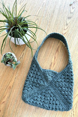 Not So Granny Bag (Crochet)
